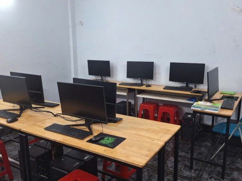 CỞ SỞ  VẬT CHẤT 