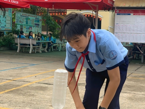 NGÀY HỘI VUI HỌC TIẾNG ANH TRẢI NGHIỆM STEM THCS AN PHÚ