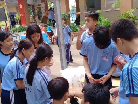 NGÀY HỘI VUI HỌC TIẾNG ANH TRẢI NGHIỆM STEM THCS BÌNH AN