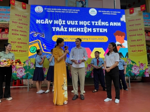NGÀY HỘI VUI HỌC TIẾNG ANH TRẢI NGHIỆM STEM THCS AN PHÚ