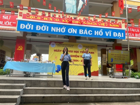 NGÀY HỘI VUI HỌC TIẾNG ANH TRẢI NGHIỆM STEM THCS BÌNH AN