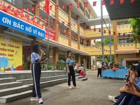 NGÀY HỘI VUI HỌC TIẾNG ANH TRẢI NGHIỆM STEM THCS BÌNH AN