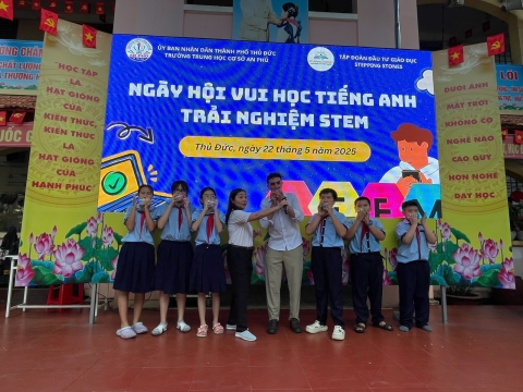 NGÀY HỘI VUI HỌC TIẾNG ANH TRẢI NGHIỆM STEM THCS AN PHÚ