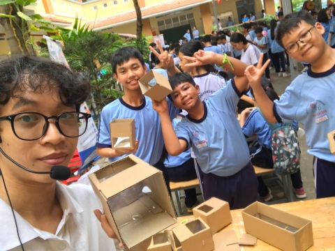 NGÀY HỘI VUI HỌC TIẾNG ANH TRẢI NGHIỆM STEM THCS BÌNH AN