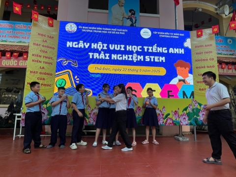 NGÀY HỘI VUI HỌC TIẾNG ANH TRẢI NGHIỆM STEM THCS AN PHÚ