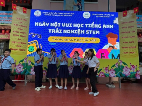 NGÀY HỘI VUI HỌC TIẾNG ANH TRẢI NGHIỆM STEM THCS AN PHÚ