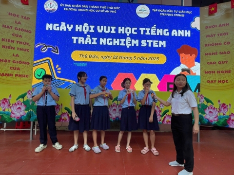 NGÀY HỘI VUI HỌC TIẾNG ANH TRẢI NGHIỆM STEM THCS AN PHÚ