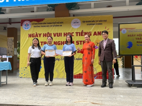 NGÀY HỘI VUI HỌC TIẾNG ANH TRẢI NGHIỆM STEM THCS BÌNH AN