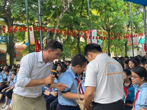 NGÀY HỘI VUI HỌC TIẾNG ANH TRẢI NGHIỆM STEM THCS AN PHÚ