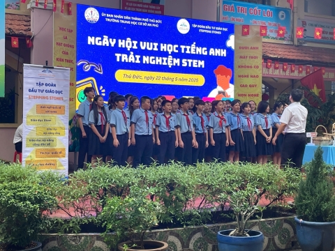 NGÀY HỘI VUI HỌC TIẾNG ANH TRẢI NGHIỆM STEM THCS AN PHÚ