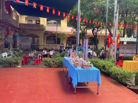 NGÀY HỘI VUI HỌC TIẾNG ANH TRẢI NGHIỆM STEM THCS AN PHÚ