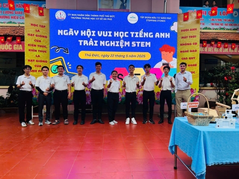 NGÀY HỘI VUI HỌC TIẾNG ANH TRẢI NGHIỆM STEM THCS AN PHÚ