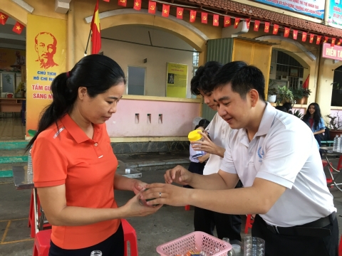 NGÀY HỘI VUI HỌC TIẾNG ANH TRẢI NGHIỆM STEM THCS AN PHÚ