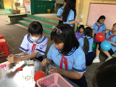 NGÀY HỘI VUI HỌC TIẾNG ANH TRẢI NGHIỆM STEM THCS AN PHÚ