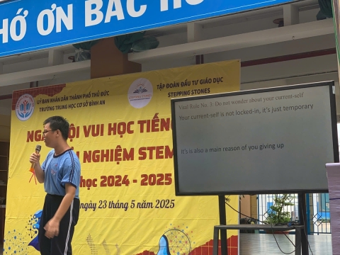 NGÀY HỘI VUI HỌC TIẾNG ANH TRẢI NGHIỆM STEM THCS BÌNH AN