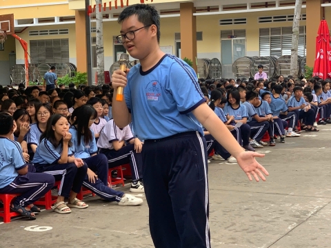 NGÀY HỘI VUI HỌC TIẾNG ANH TRẢI NGHIỆM STEM THCS BÌNH AN