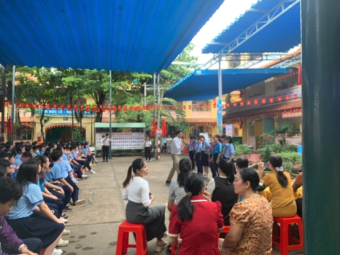 NGÀY HỘI VUI HỌC TIẾNG ANH TRẢI NGHIỆM STEM THCS AN PHÚ