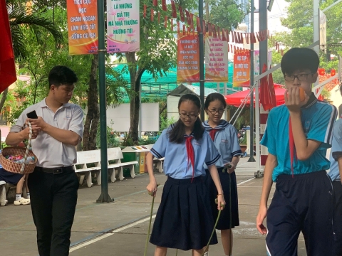NGÀY HỘI VUI HỌC TIẾNG ANH TRẢI NGHIỆM STEM THCS AN PHÚ