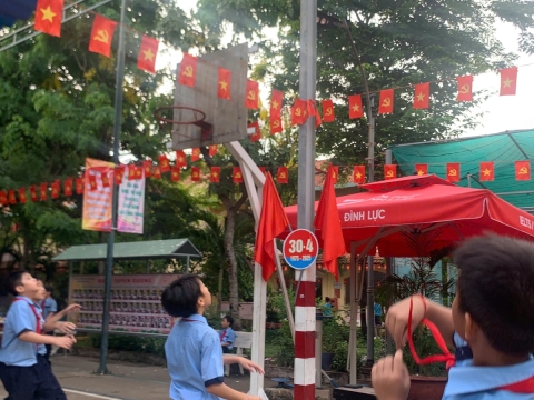NGÀY HỘI VUI HỌC TIẾNG ANH TRẢI NGHIỆM STEM THCS AN PHÚ