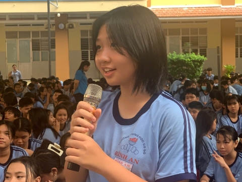 NGÀY HỘI VUI HỌC TIẾNG ANH TRẢI NGHIỆM STEM THCS BÌNH AN