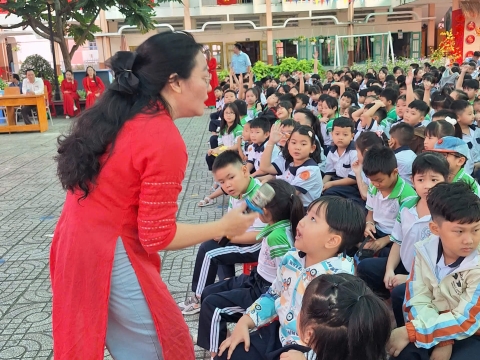 NGÀY HỘI KNS - TH TẠ UYÊN