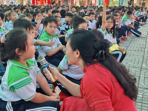 NGÀY HỘI KNS - TH TẠ UYÊN