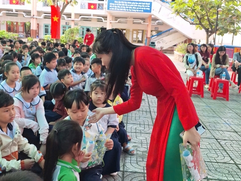 NGÀY HỘI KNS - TH TẠ UYÊN