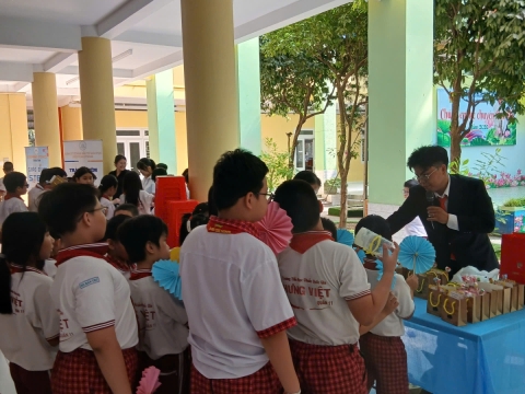 NGÀY HỘI STEM HƯNG VIỆT