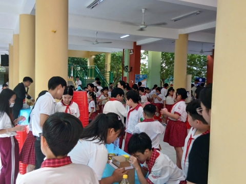 NGÀY HỘI STEM HƯNG VIỆT