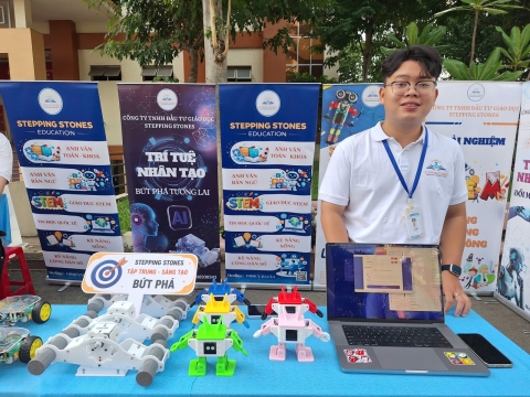 STEPPING STONES EDUCATION ĐỒNG HÀNH CÙNG THPT THOẠI NGỌC HẦU CHÀO ĐÓN HỌC SINH VÀ PHHS KHỐI 10 NĂM HỌC 2026 - 2027