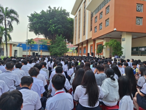STEPPING STONES EDUCATION ĐỒNG HÀNH CÙNG THPT THOẠI NGỌC HẦU CHÀO ĐÓN HỌC SINH VÀ PHHS KHỐI 10 NĂM HỌC 2026 - 2027