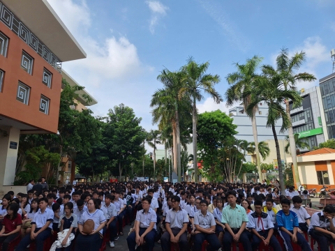 STEPPING STONES EDUCATION ĐỒNG HÀNH CÙNG THPT THOẠI NGỌC HẦU CHÀO ĐÓN HỌC SINH VÀ PHHS KHỐI 10 NĂM HỌC 2026 - 2027