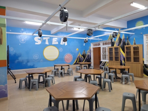 STEPPING STONES EDUCATION TÀI TRỢ 2 PHÒNG STEM - AI CHO TRƯỜNG THPT TÂY THẠNH NĂM HỌC 2026 - 2027