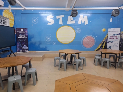 STEPPING STONES EDUCATION TÀI TRỢ 2 PHÒNG STEM - AI CHO TRƯỜNG THPT TÂY THẠNH NĂM HỌC 2026 - 2027