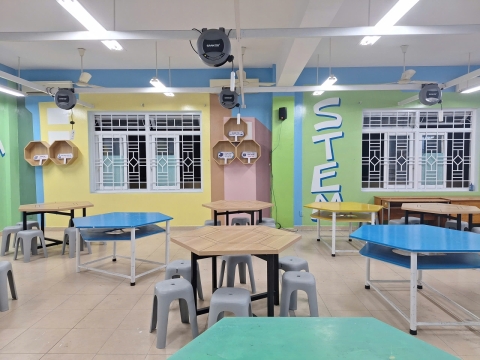 STEPPING STONES EDUCATION TÀI TRỢ 2 PHÒNG STEM - AI CHO TRƯỜNG THPT TÂY THẠNH NĂM HỌC 2026 - 2027