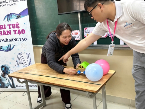 STEPPING STONES EDUCATION Tập huấn về giáo dục STEM và Trí tuệ nhân tạo cho trường tiểu học Mê Linh - Đà Lạt ngày 10-8-2026