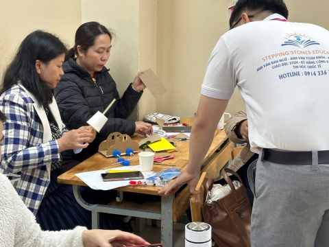 STEPPING STONES EDUCATION Tập huấn về giáo dục STEM và Trí tuệ nhân tạo cho trường tiểu học Mê Linh - Đà Lạt ngày 10-8-2026