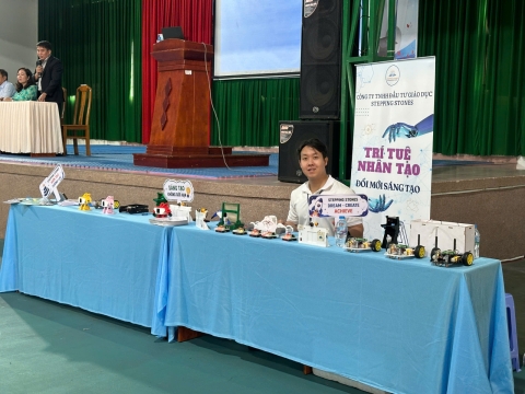 STepping Stones Education đồng hành cùng trường THPT Nguyễn Du- Bảo Lộc  chào đón Hs và PHHs KHỐi 10-2026