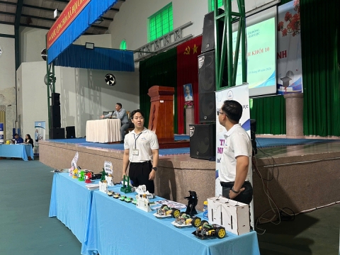 STepping Stones Education đồng hành cùng trường THPT Nguyễn Du- Bảo Lộc  chào đón Hs và PHHs KHỐi 10-2026
