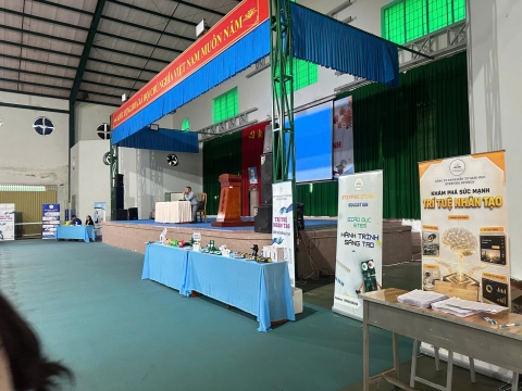 STepping Stones Education đồng hành cùng trường THPT Nguyễn Du- Bảo Lộc  chào đón Hs và PHHs KHỐi 10-2026