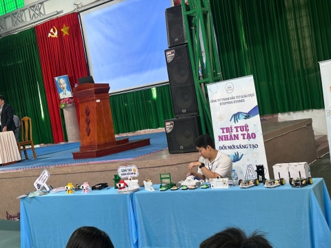 STepping Stones Education đồng hành cùng trường THPT Nguyễn Du- Bảo Lộc  chào đón Hs và PHHs KHỐi 10-2026