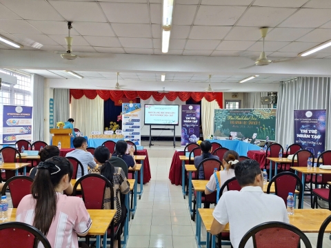 STEPPING STONES EDUCATION ĐỒNG HÀNH CÙNG TRƯỜNG TIỂU HỌC PHÙNG HƯNG CHÀO ĐÓN PHHS KHỐI 1 NĂM.HỌC 2025 - 2026