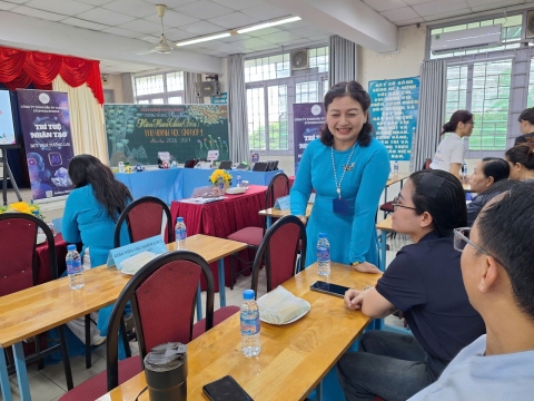 STEPPING STONES EDUCATION ĐỒNG HÀNH CÙNG TRƯỜNG TIỂU HỌC PHÙNG HƯNG CHÀO ĐÓN PHHS KHỐI 1 NĂM.HỌC 2025 - 2026