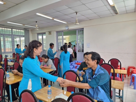 STEPPING STONES EDUCATION ĐỒNG HÀNH CÙNG TRƯỜNG TIỂU HỌC PHÙNG HƯNG CHÀO ĐÓN PHHS KHỐI 1 NĂM.HỌC 2025 - 2026