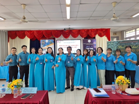 STEPPING STONES EDUCATION ĐỒNG HÀNH CÙNG TRƯỜNG TIỂU HỌC PHÙNG HƯNG CHÀO ĐÓN PHHS KHỐI 1 NĂM.HỌC 2025 - 2026