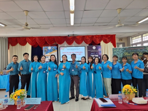 STEPPING STONES EDUCATION ĐỒNG HÀNH CÙNG TRƯỜNG TIỂU HỌC PHÙNG HƯNG CHÀO ĐÓN PHHS KHỐI 1 NĂM.HỌC 2025 - 2026