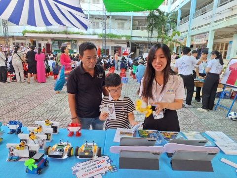 STEPPING STONES EDUCATION ĐỒNG HÀNH CÙNG TRƯỜNG THCS ĐỘC LẬP ĐÓN CHÀO HỌC SINH KHỐI 6 NĂM HỌC 2026- 2027