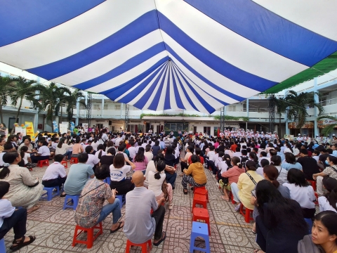 STEPPING STONES EDUCATION ĐỒNG HÀNH CÙNG TRƯỜNG THCS ĐỘC LẬP ĐÓN CHÀO HỌC SINH KHỐI 6 NĂM HỌC 2026- 2027
