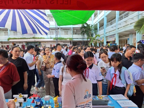 STEPPING STONES EDUCATION ĐỒNG HÀNH CÙNG TRƯỜNG THCS ĐỘC LẬP ĐÓN CHÀO HỌC SINH KHỐI 6 NĂM HỌC 2026- 2027