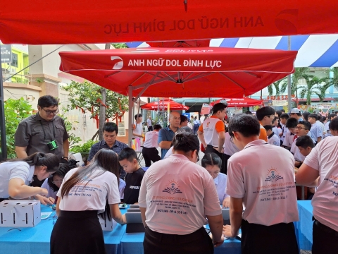 STEPPING STONES EDUCATION ĐỒNG HÀNH CÙNG TRƯỜNG THCS ĐỘC LẬP ĐÓN CHÀO HỌC SINH KHỐI 6 NĂM HỌC 2026- 2027